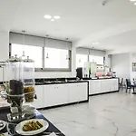 弗兰吉奥酒店 酒店 拉纳卡