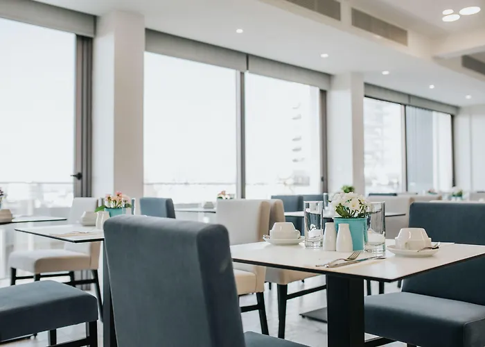 Hotell Frangiorgio Larnaca